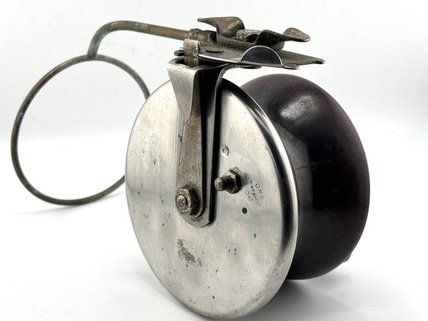 A Superb Charles Alvey & Son of Brisbane Vintage Side Cast Reel. - Image 2
